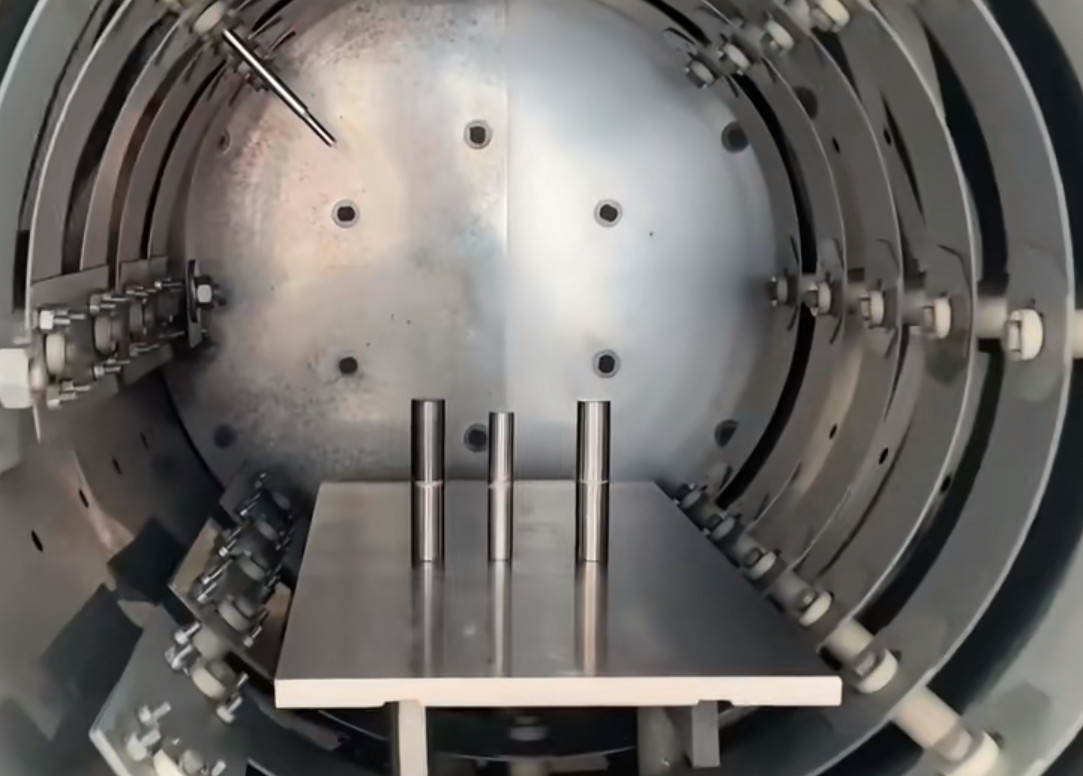 Präzise Temperaturregelung Vakuum Wärmebehandlung Brazenofen Max. Arbeitstemperatur 1200C Temperaturuniformität ≤±3